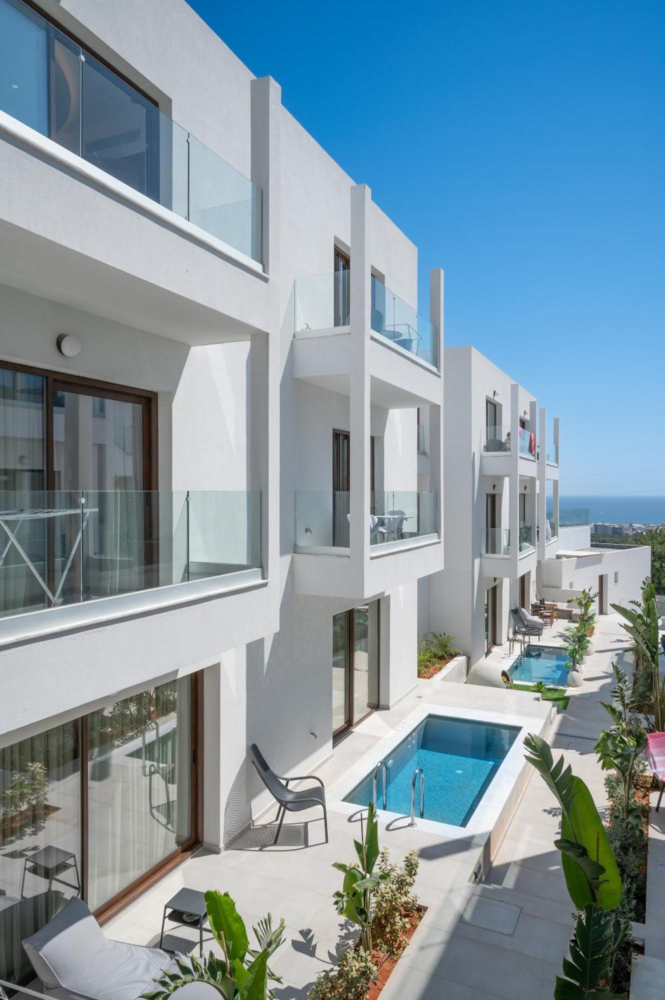 Mika Villas & Suites Hersonissos  Exterior photo