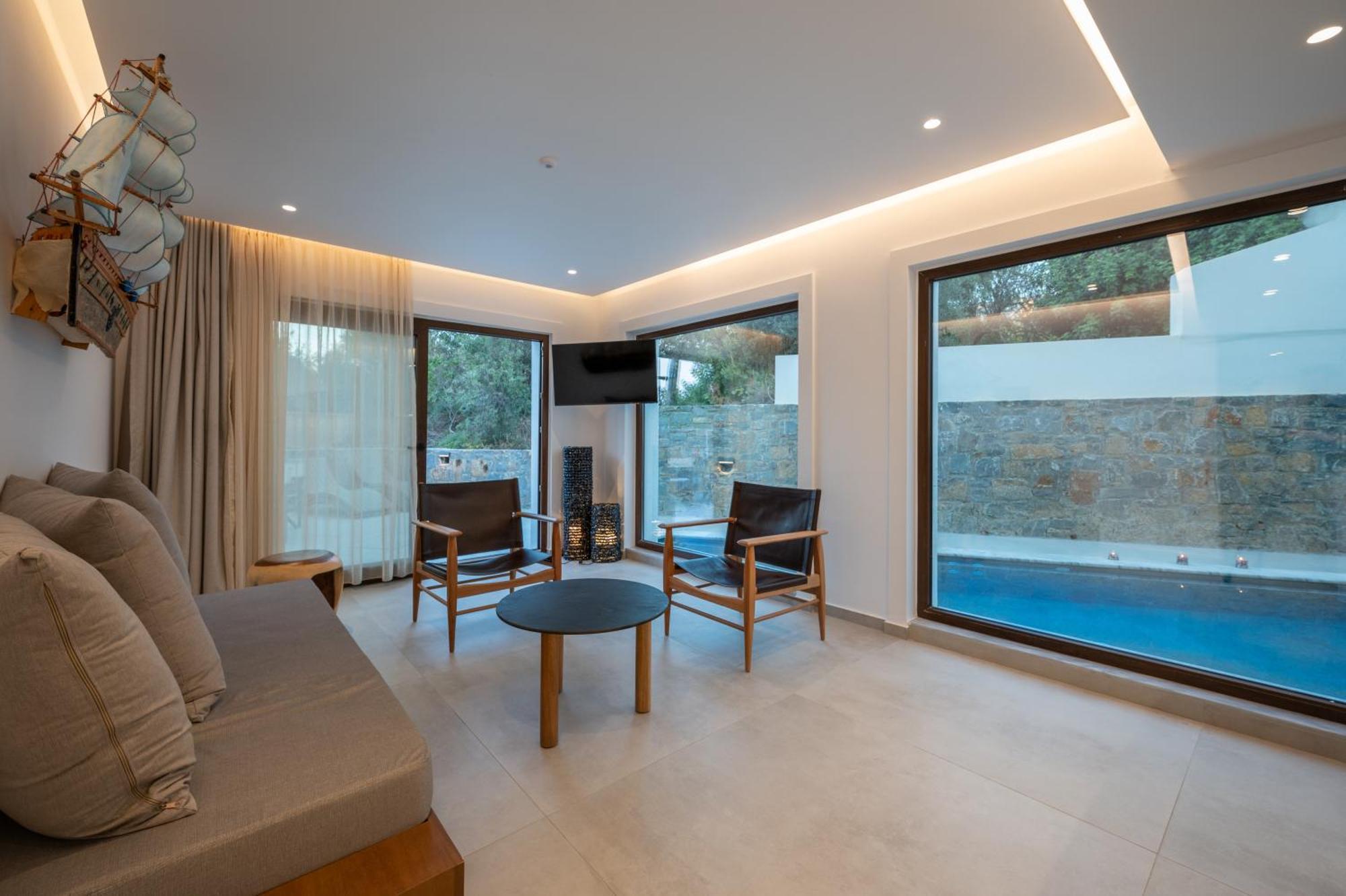 Mika Villas & Suites Hersonissos  Exterior photo